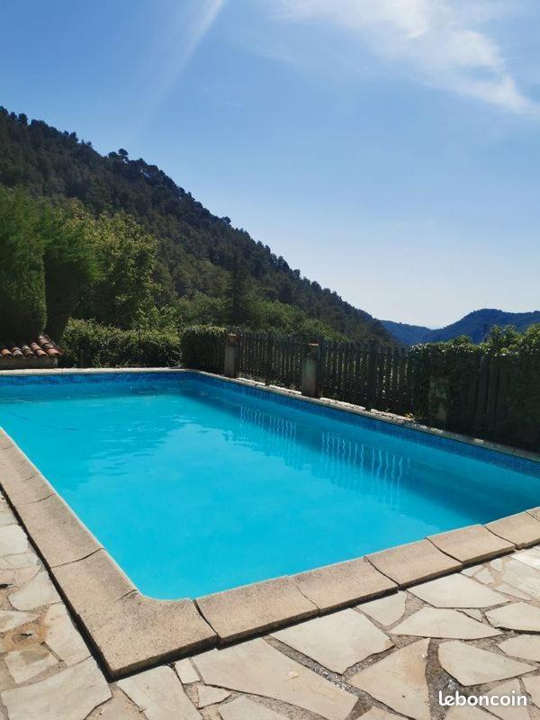 Maison A La Campagne Avec Spa Et Piscine Tourrettes-sur-Loup Exterior photo