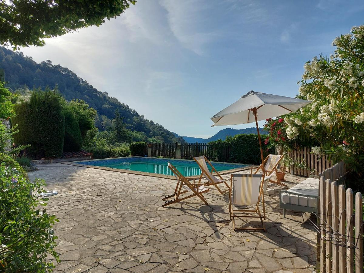 Maison A La Campagne Avec Spa Et Piscine Tourrettes-sur-Loup Exterior photo